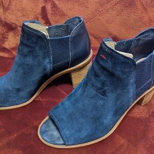 Ellen Degeneres Dark Blue Suede Peep-Toe Booties